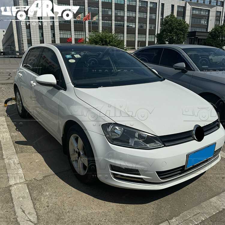 front bonnet extension trim for golf 7 gti.jpg
