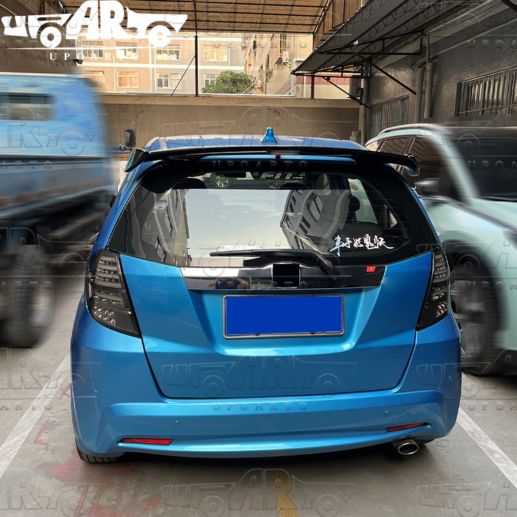 09-13 honda fit mugen style rear spoiler
