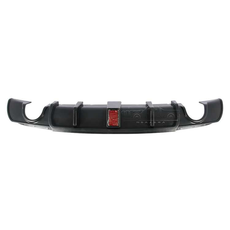 AR-Chrysler-010 S lampou zadní difuzor pro Chrysler 300C 2015–2021