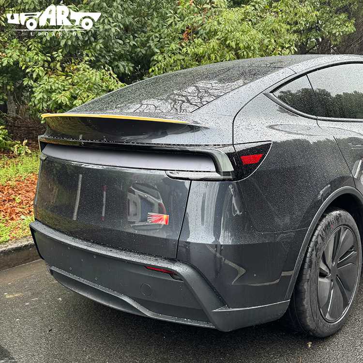 tesla model y trunk spoiler.jpg
