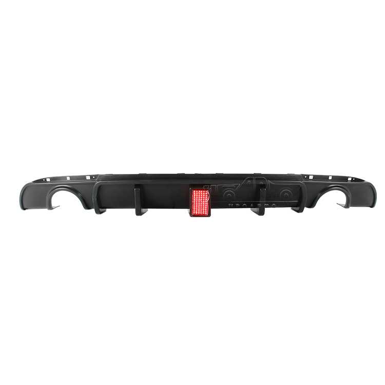 AR-Chrysler-010 S lampou zadní difuzor pro Chrysler 300C 2015–2021