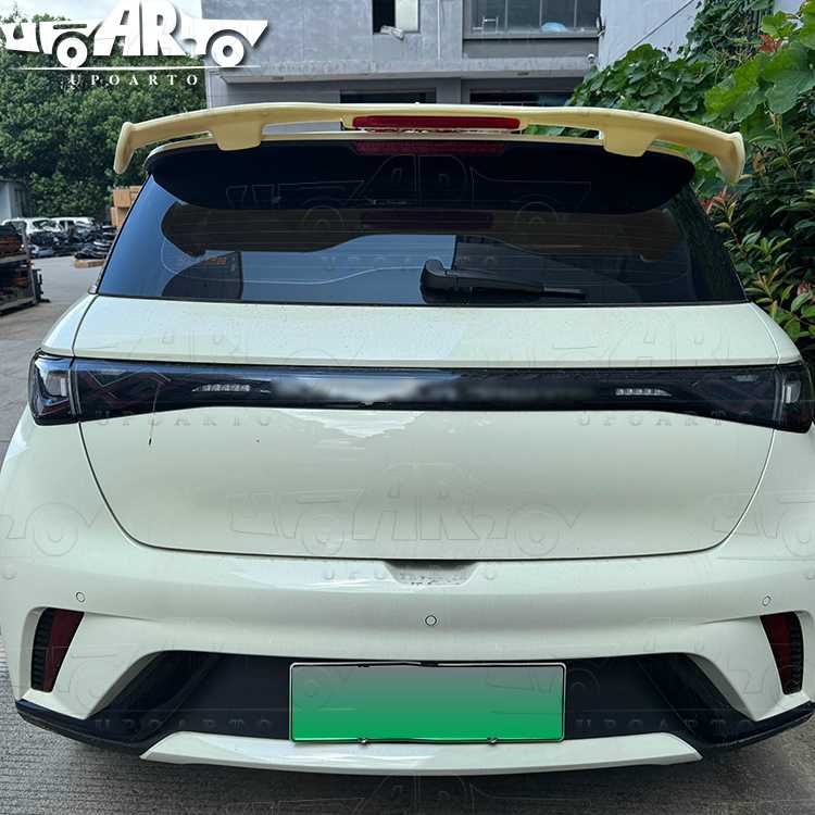 universal hatchback spoiler.jpg