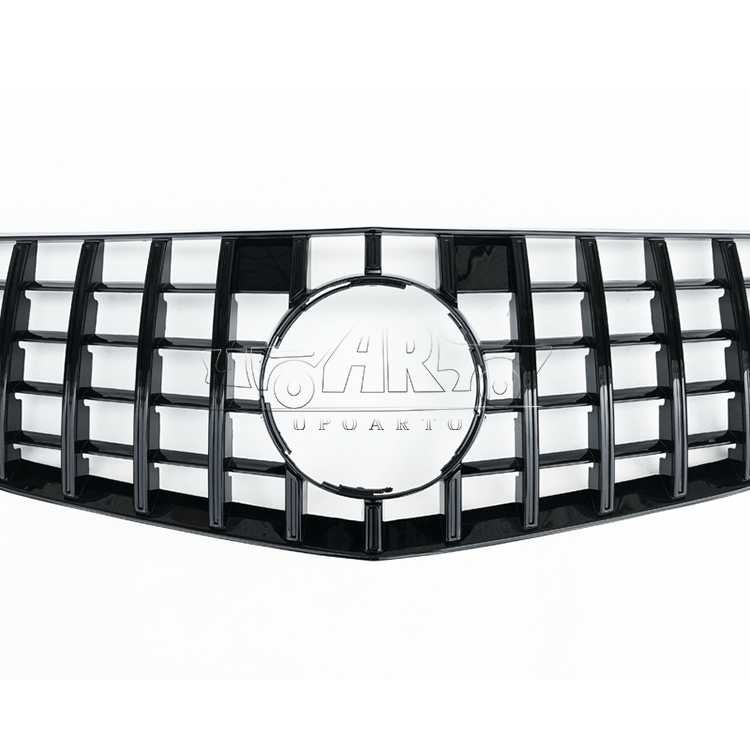 w212 front grille gt.jpg