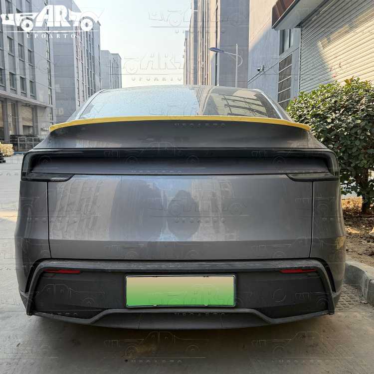 tesla model y rear wing.jpg