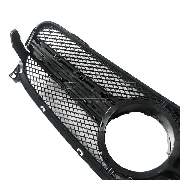 x156 amg grill front.jpg