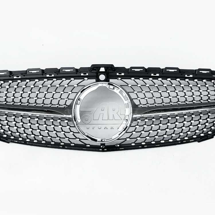 AR-BenZGR-018 Grila przednia stylu Diamentowego z otworem na kamerę dla Mercedes Benz C Klasy W205 2019-2021