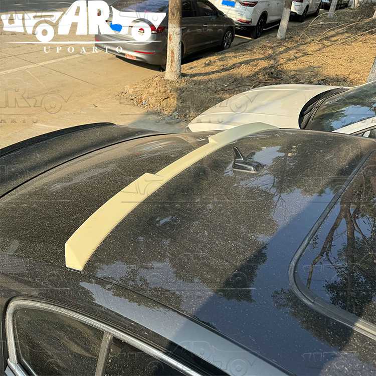 Magotan B8.5 car Roof Spoiler.jpg