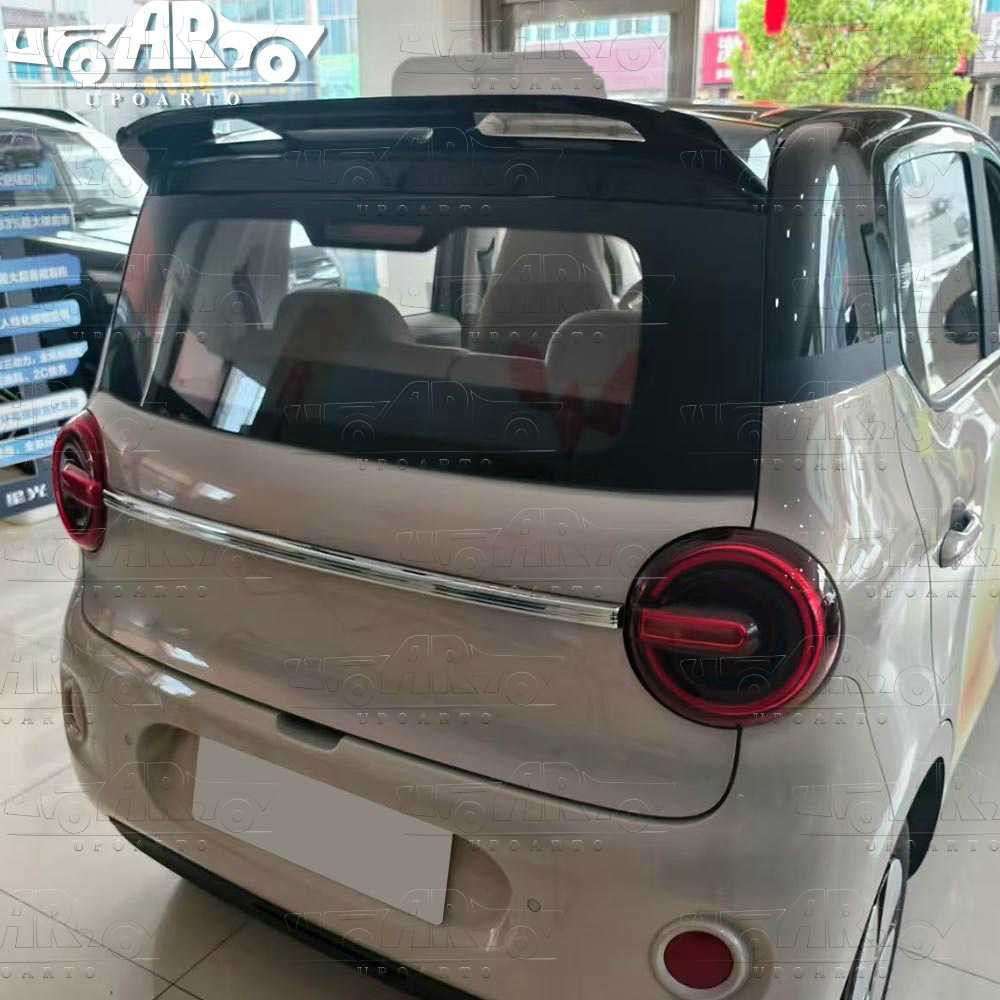 wuling hongguang mini ev back spoiler.jpg