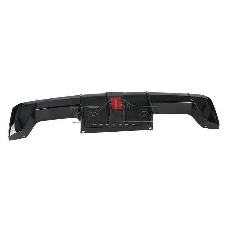 g80 m3 carbon rear diffuser trim.jpg