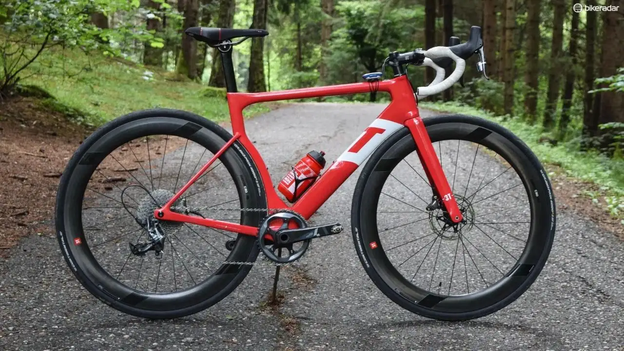 Pourquoi des systèmes de manivelle et de volant d'inertie améliorés, à haute résistance, optimisent-ils le potentiel des vélos de route et VTT