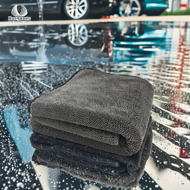 Premium Custom Microfiber Golf Towels for Every Golfer