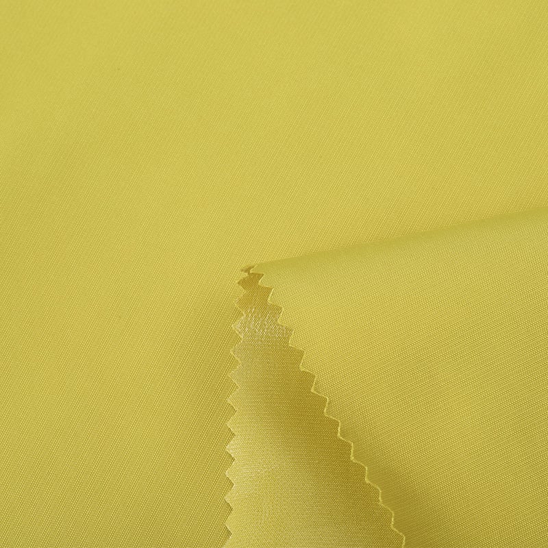 Cross polyester lamianted aerogel film