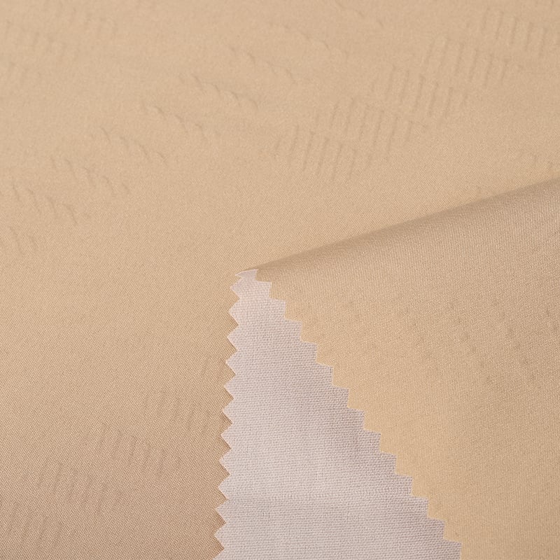 Improving insulation with three layers laminated construction