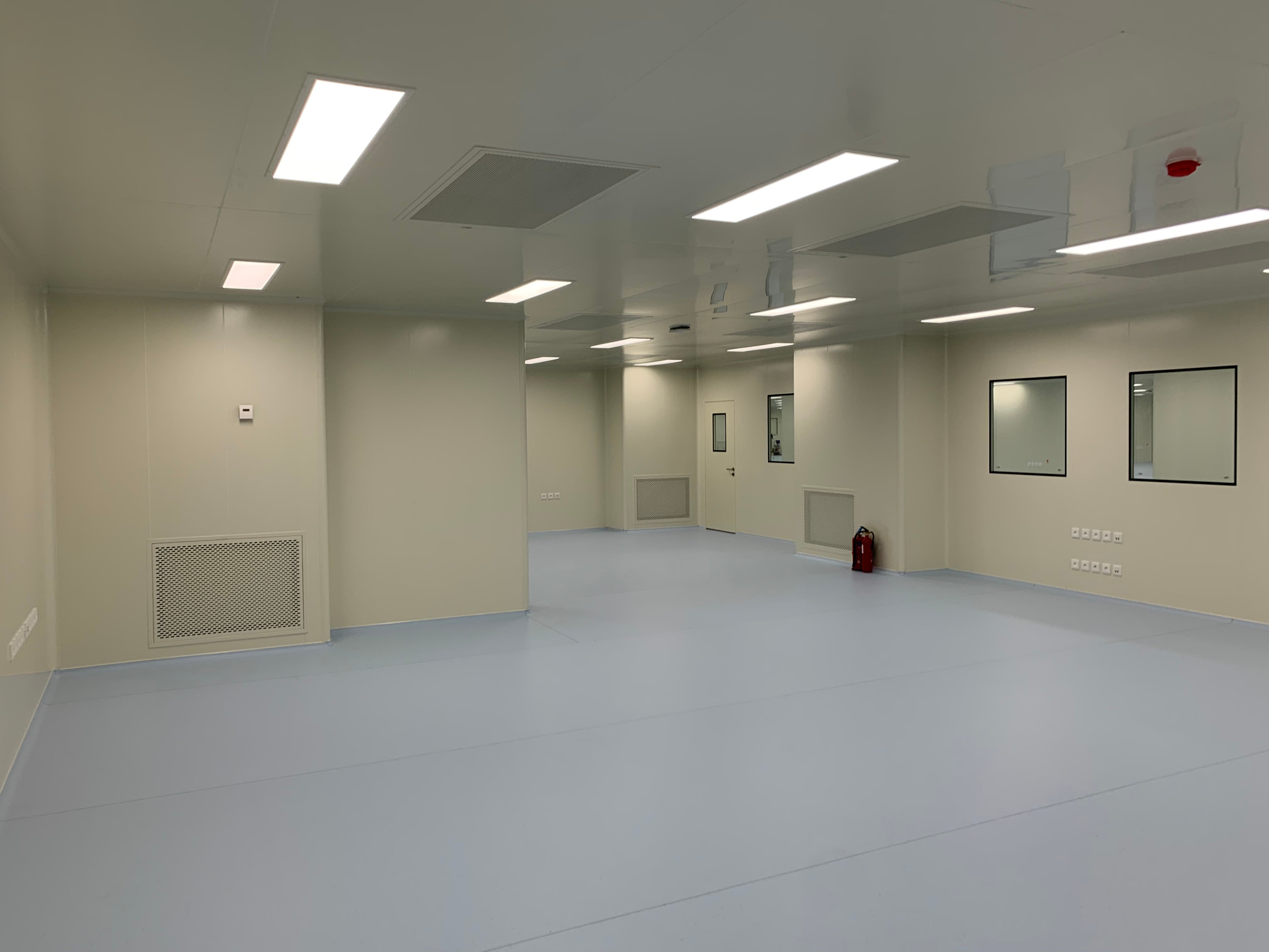 Clean Room Manufacturers Offering Custom Design Services