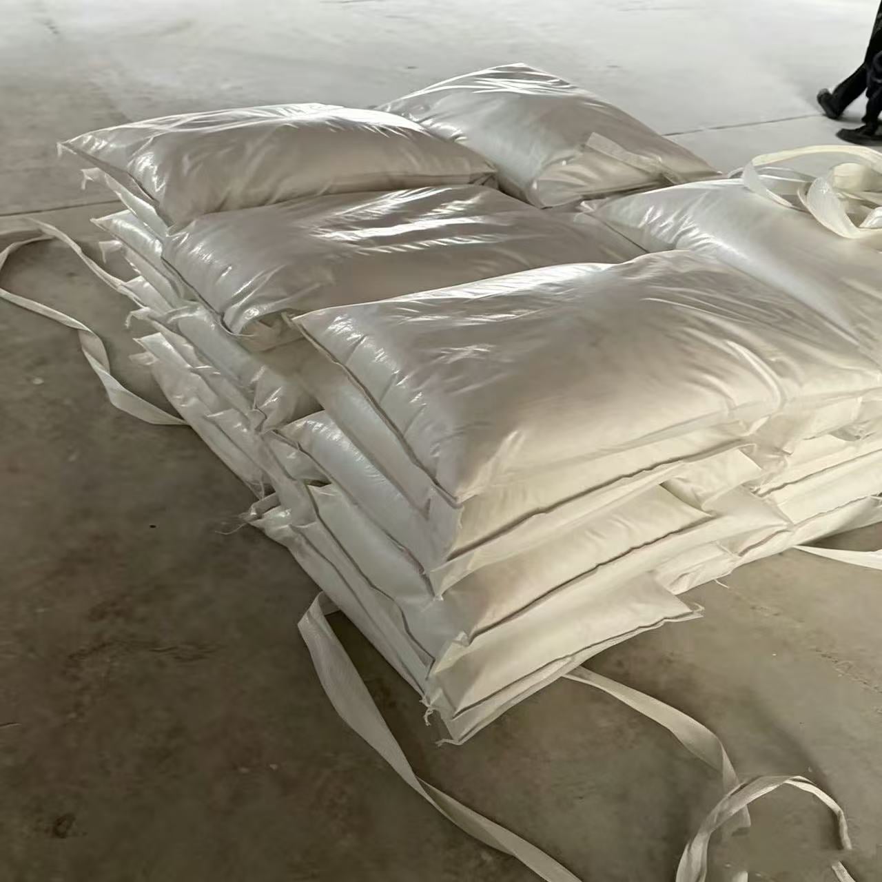 sodium humate-4