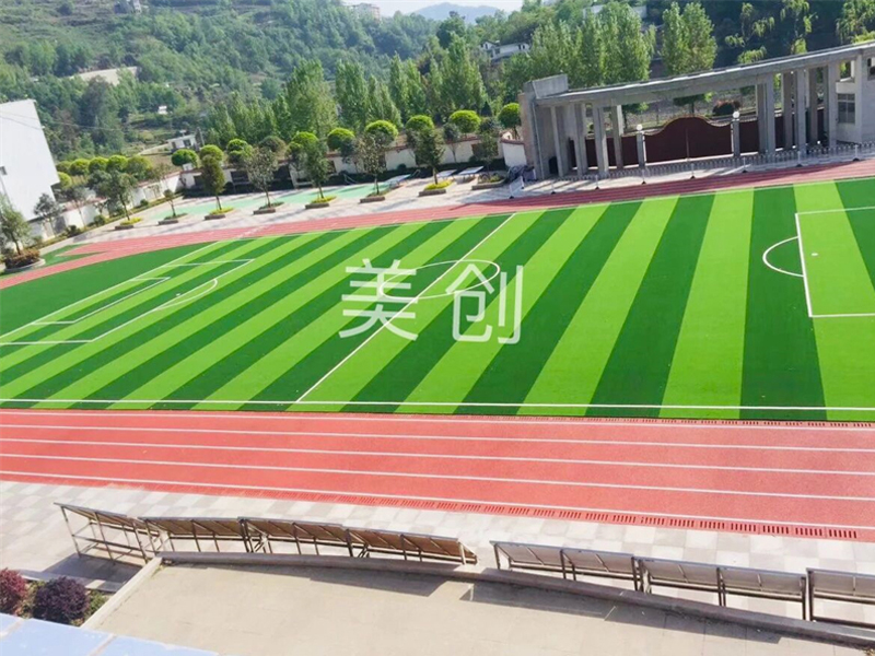 The core standards and adaptation logic of an eight-a-side football field on campus