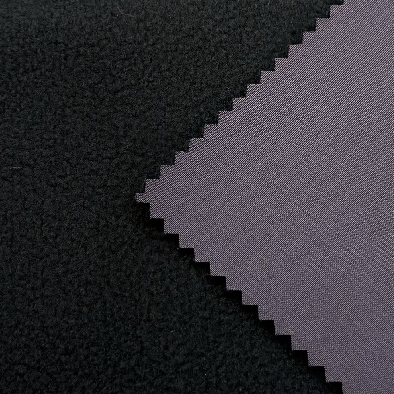 How Soft Shell Fleece Fabric Enhances Comfort and Performance in Extreme Conditions