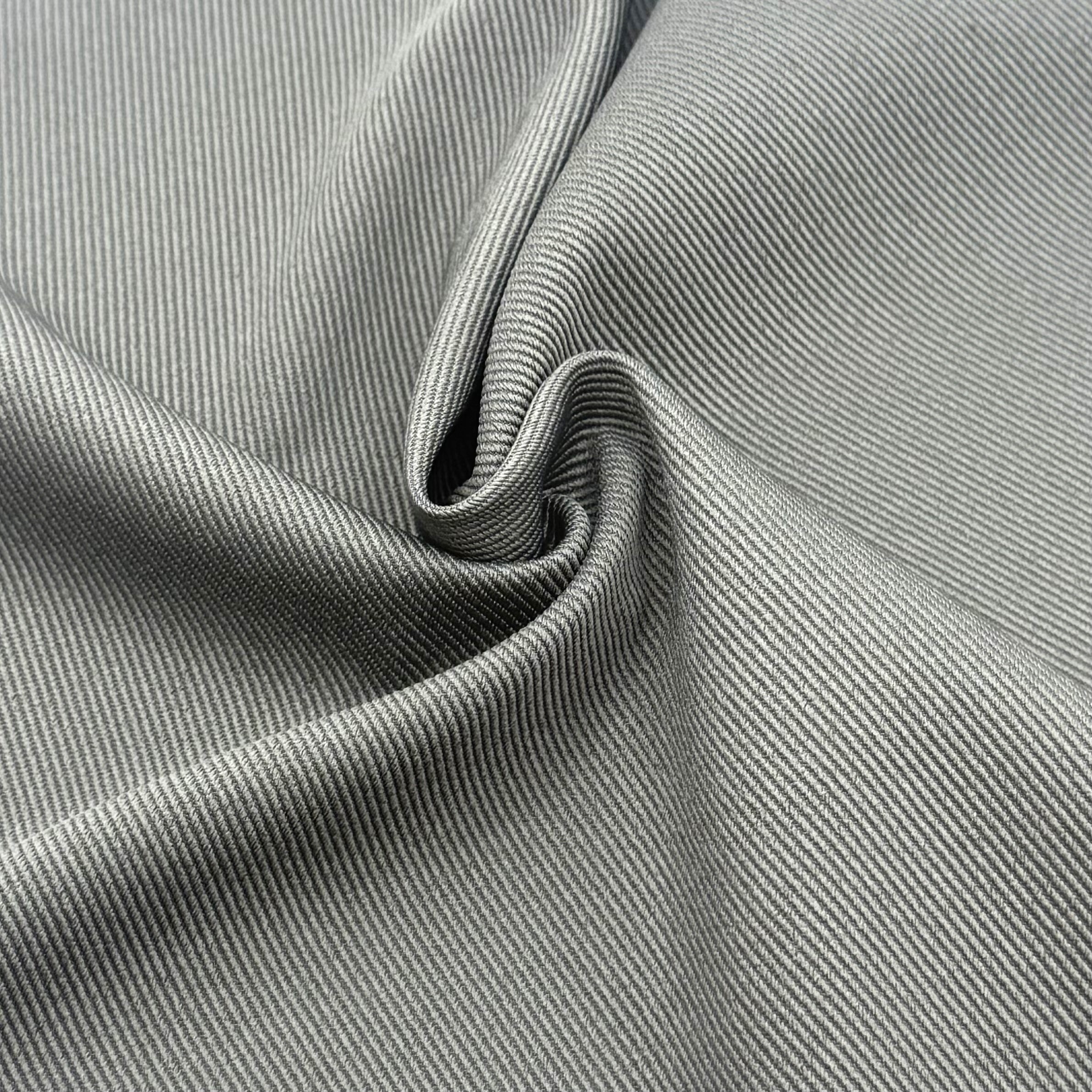 How to Evaluate the Quality of Polyester Lycra Spandex Fabrics Before Buying Wholesale