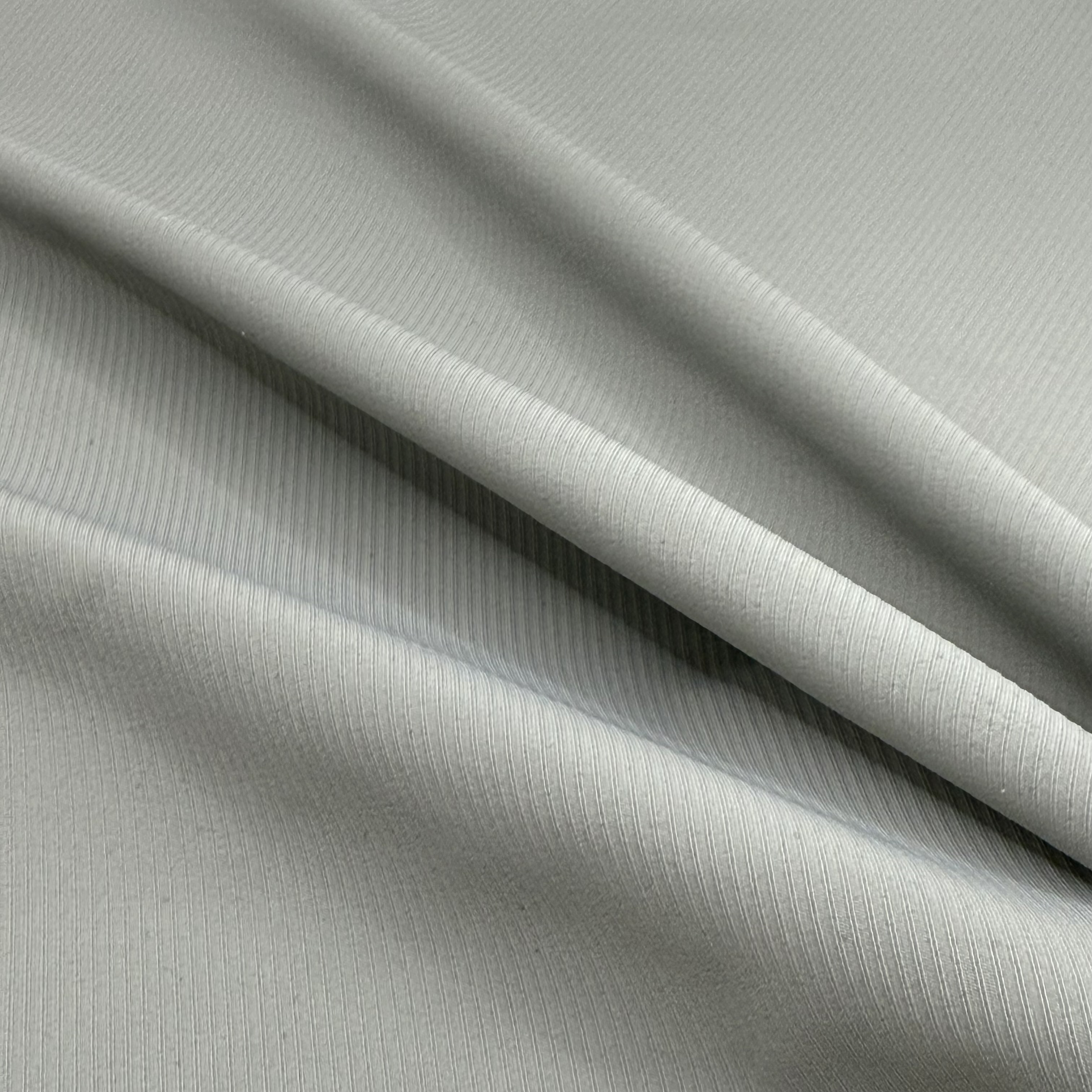 What Are the Benefits of Using Elastic Fabric in Your Designs?