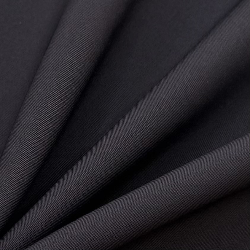 What Makes Softshell Material a Top Choice for Weather-Resistant Clothing?