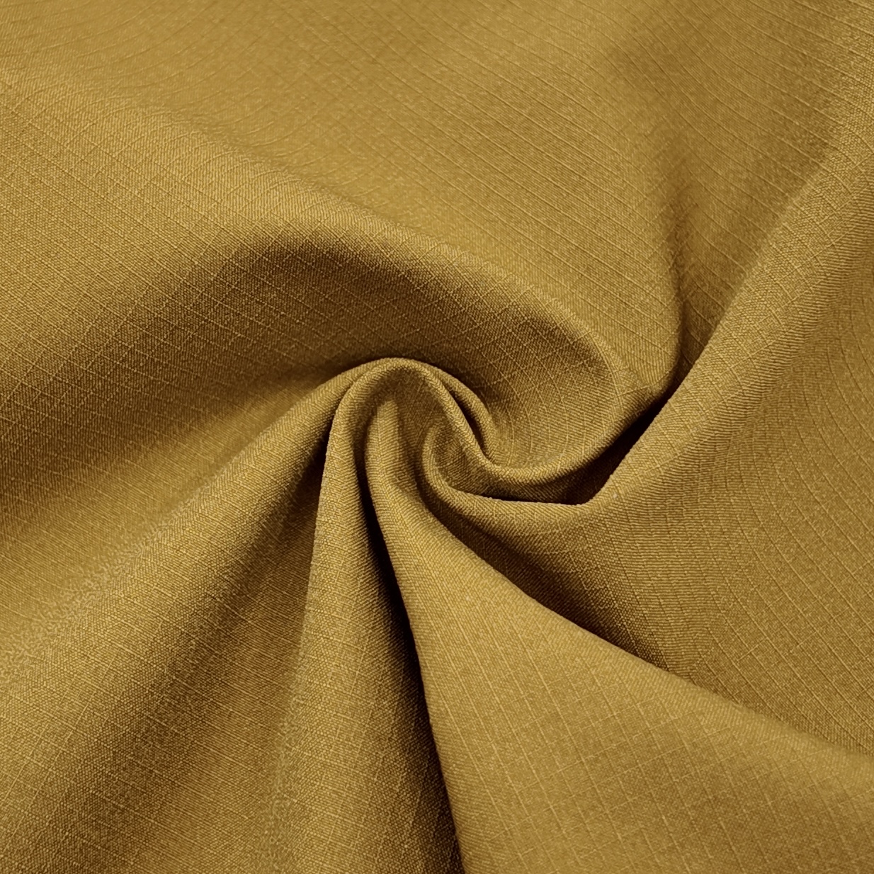 What Are Common Usage Issues with Polyester and Spandex Blend Fabrics?