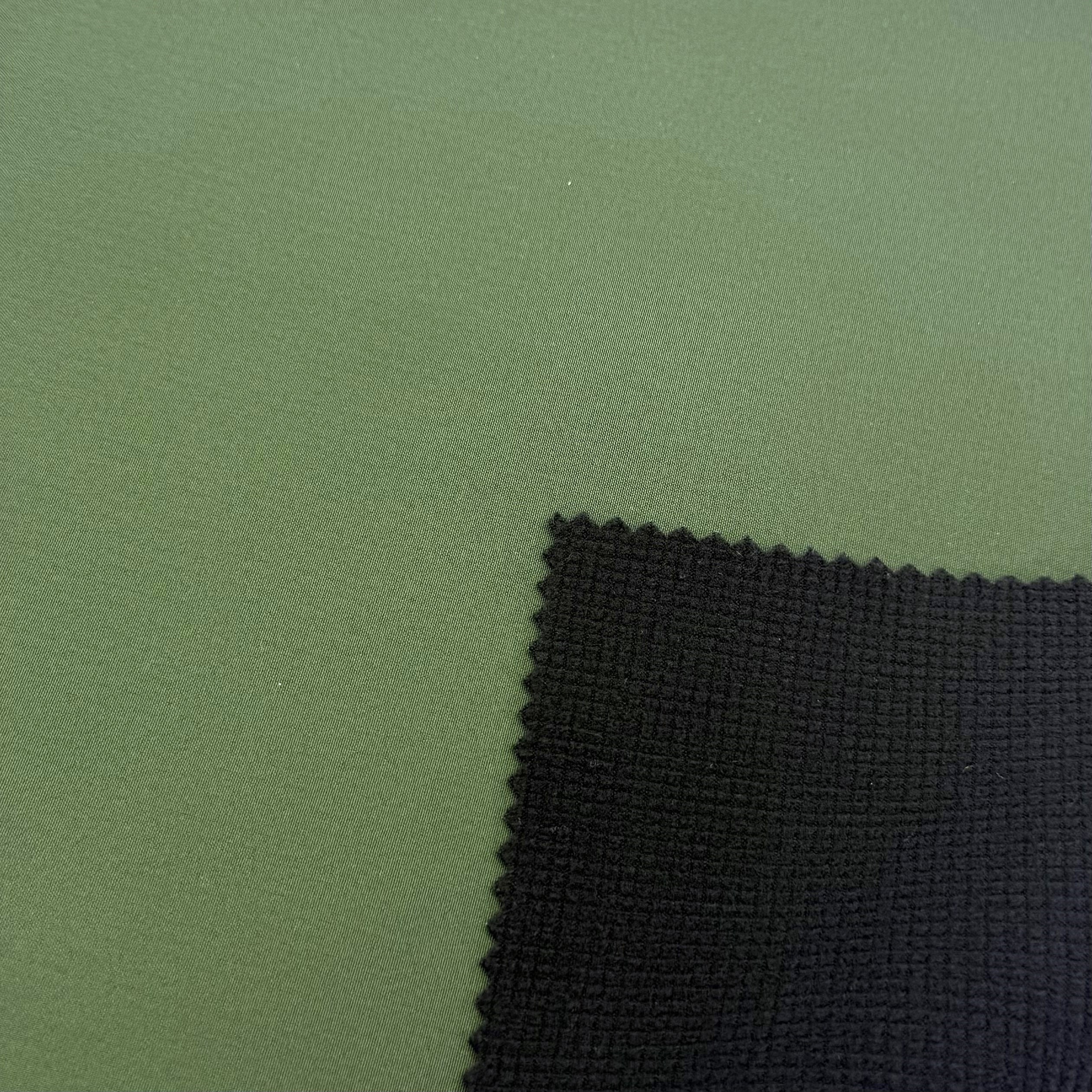 What Are the Key Features of 95 Polyester 5 Elastane Fabric for Wholesale Markets?