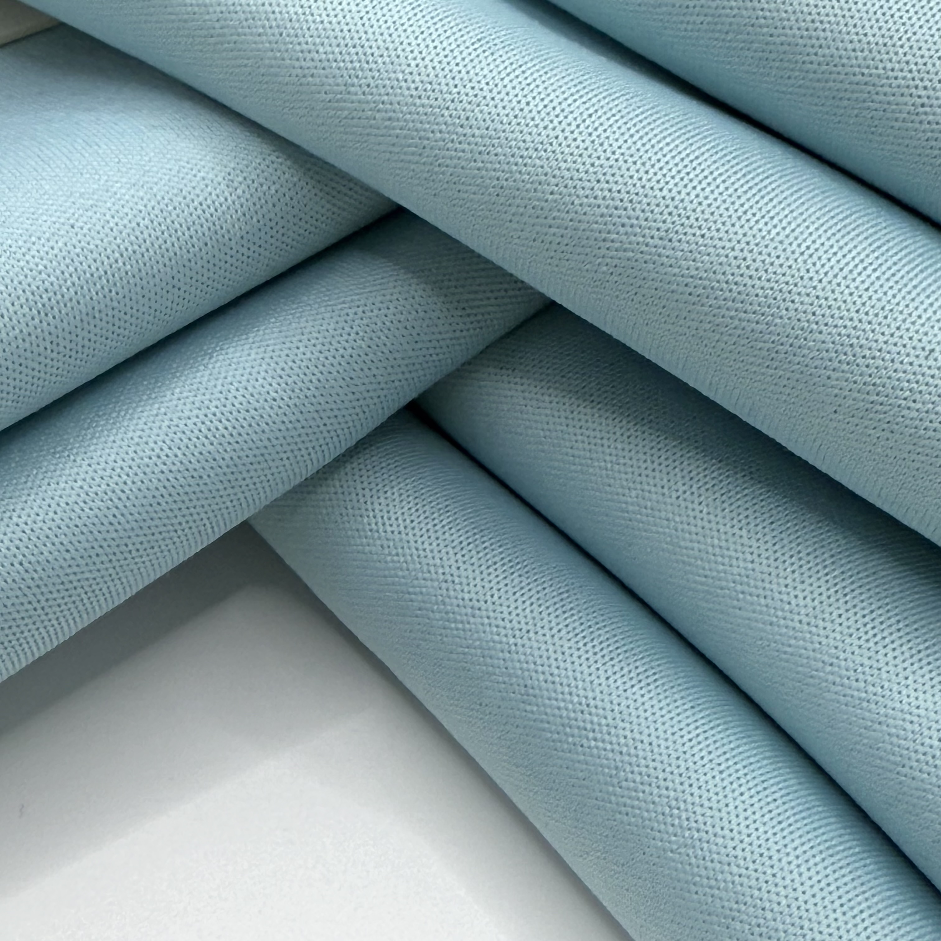 What Common Usage Issues Should You Be Aware of When Buying Cloth Textiles?