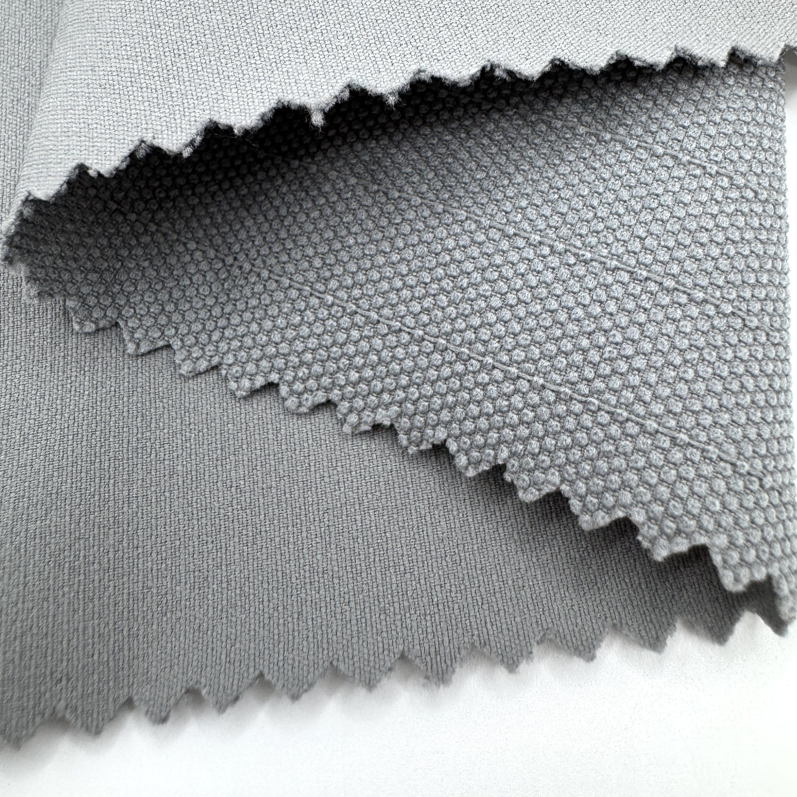 How to Identify High-Quality Breathable Fabrics for Wholesale Buying