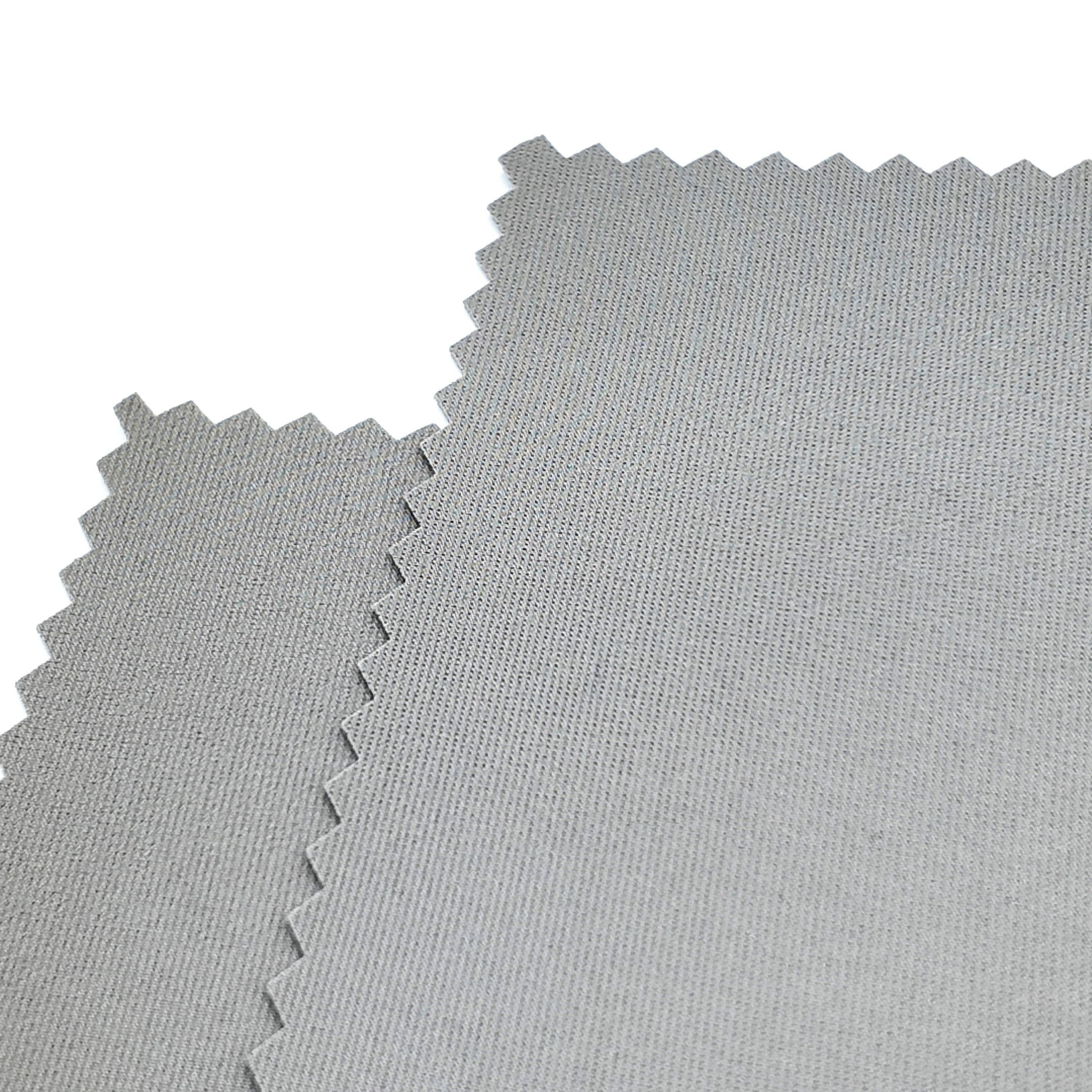 What Makes Polyester Nylon Cloth Ideal for Fashion and Outdoor Applications?
