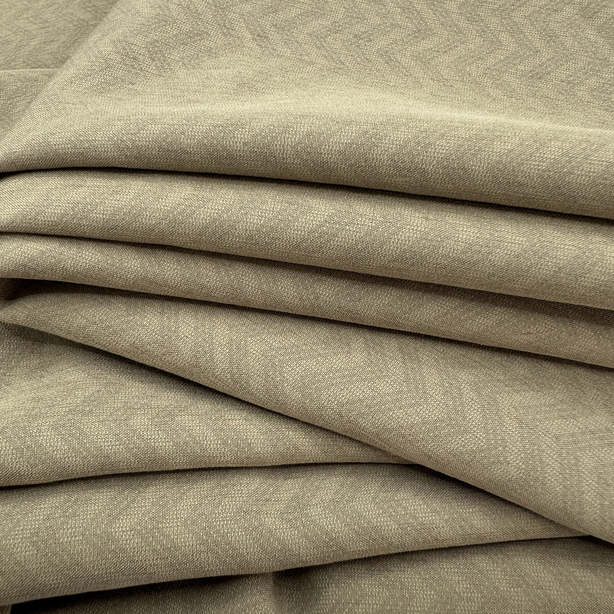 How to Maximize Profit Margins with Wholesale Poly Fabrics