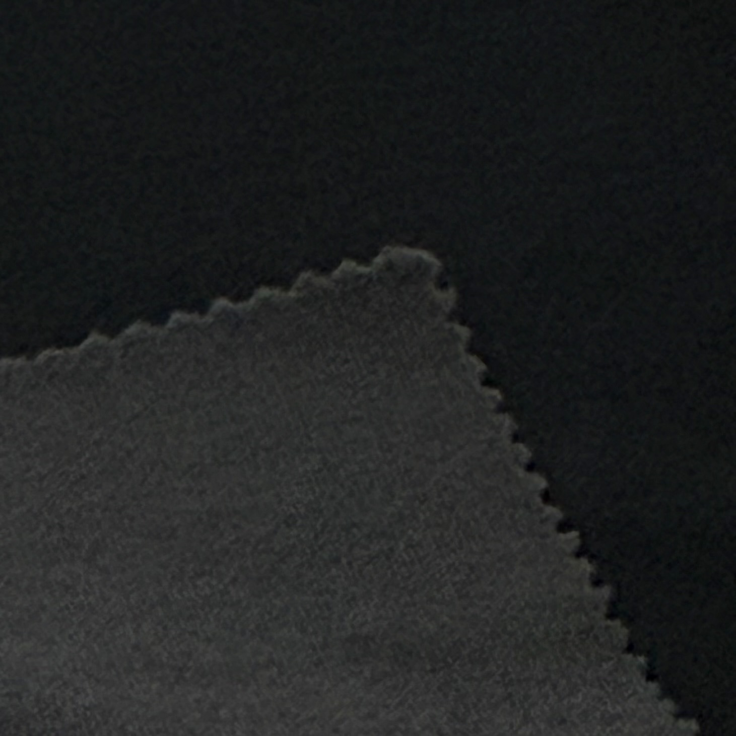 What Common Issues to Watch Out for When Buying Stretch Polyester Fabric?