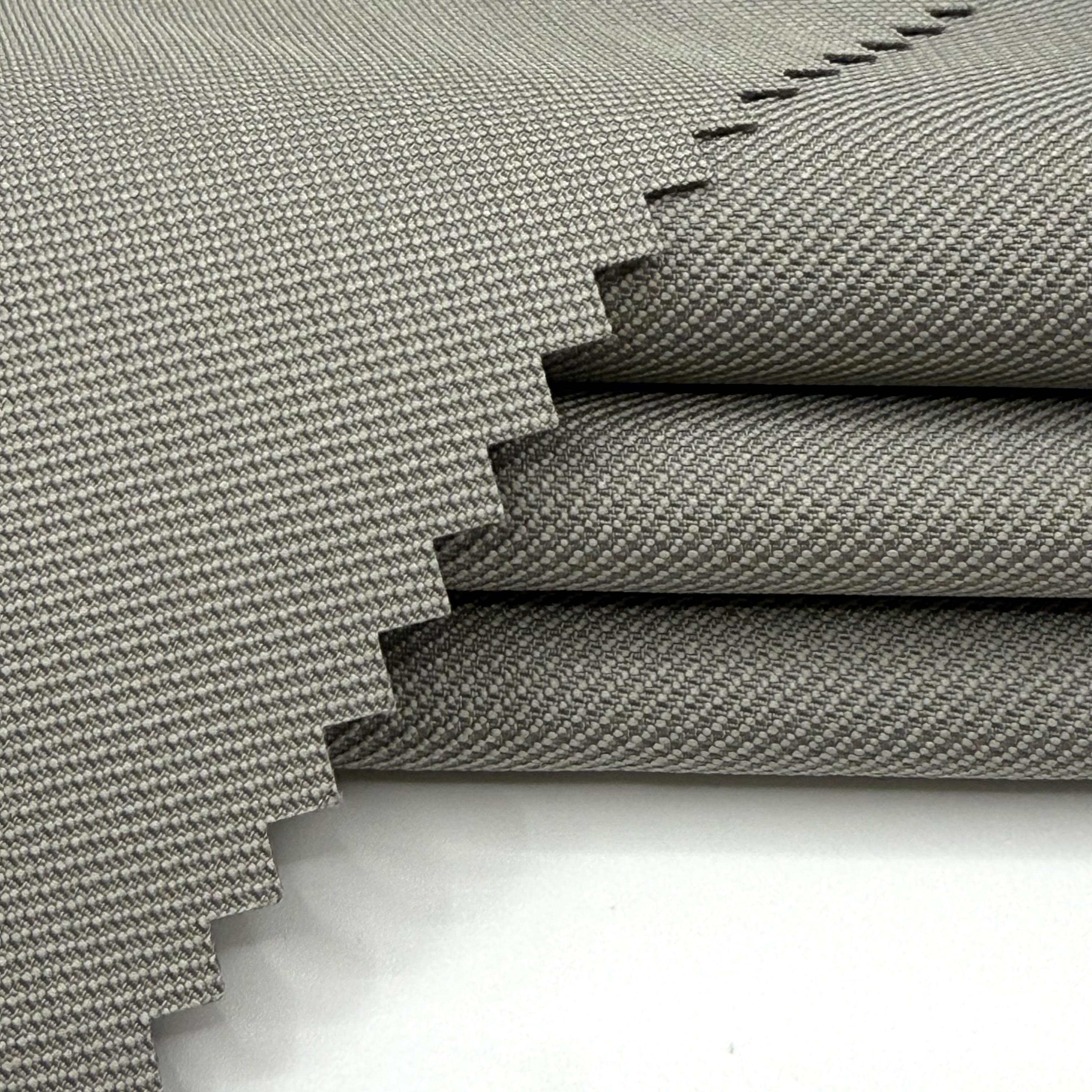 What Are the Latest Trends in Polyester Nylon Fabric for Wholesale Markets?