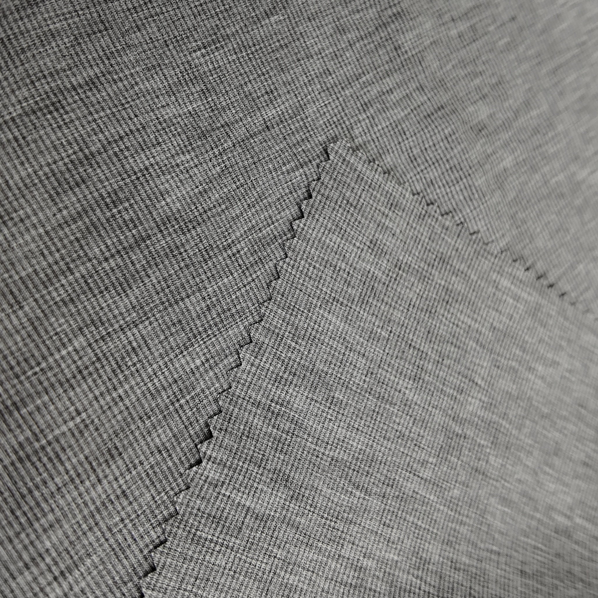 What Are Common Usage Issues with Polyester Spandex Blends and How to Avoid Them?