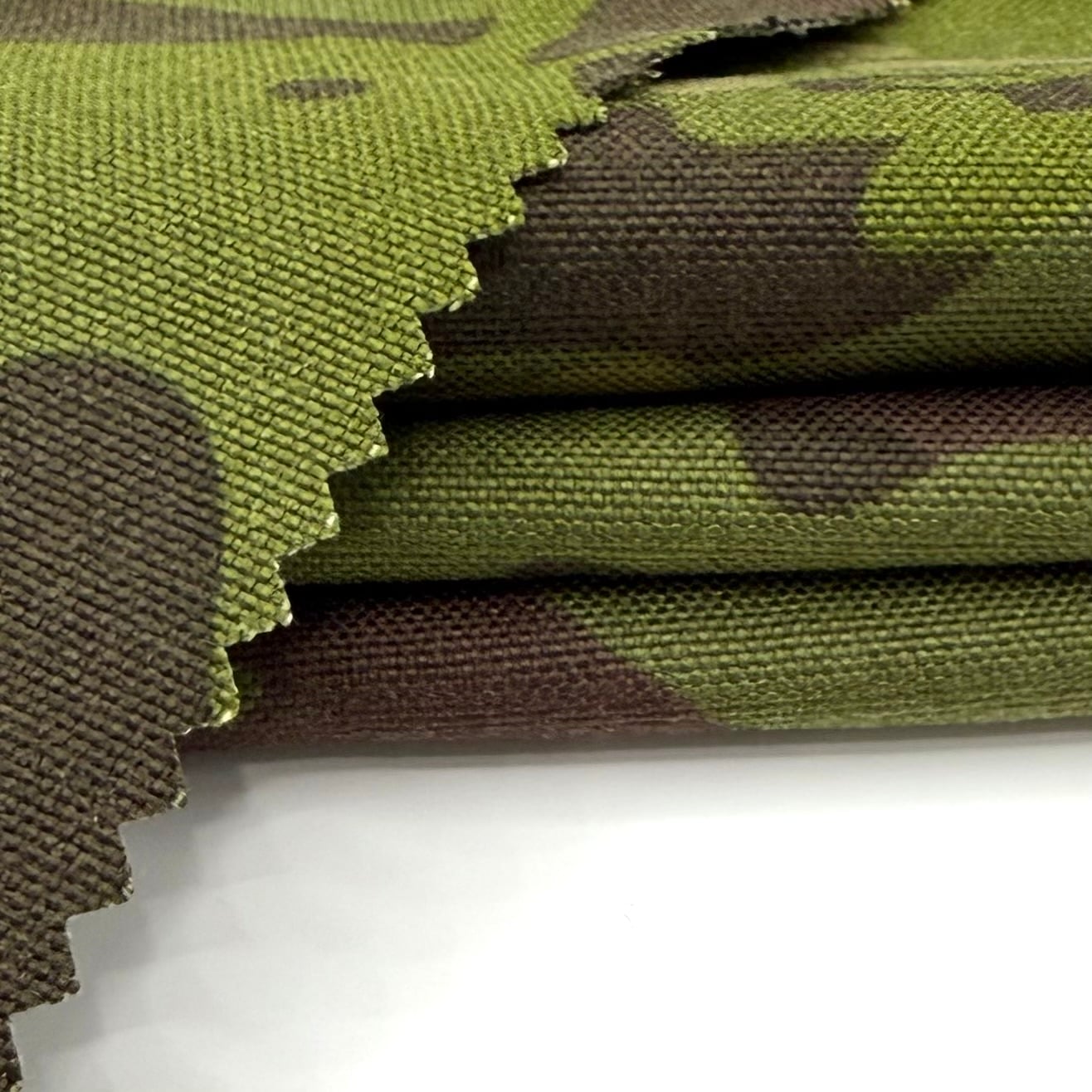 What Common Issues Should You Avoid When Purchasing Ripstop Nylon?