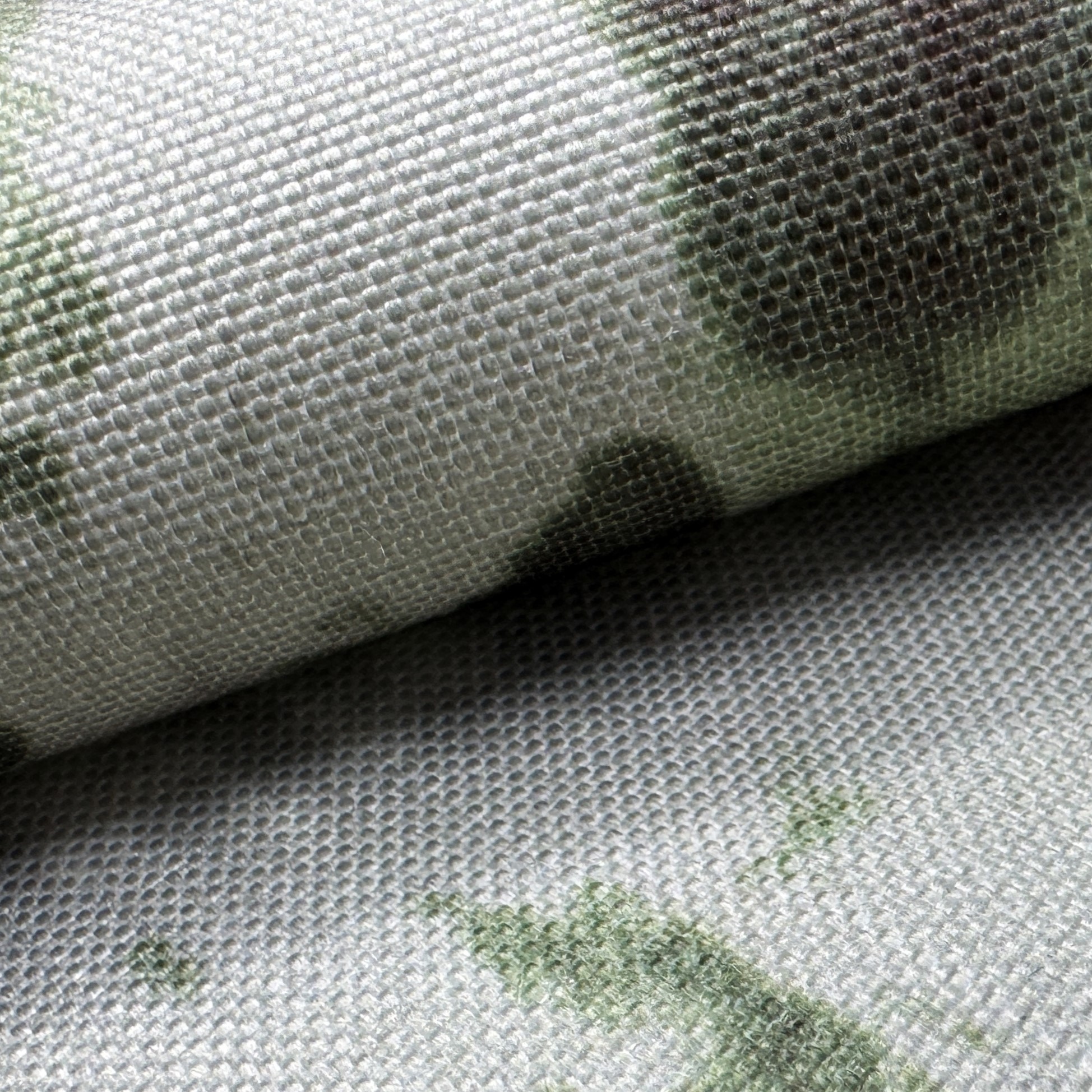 What Are the Common Issues in Custom Fabric Printing and How to Avoid Them