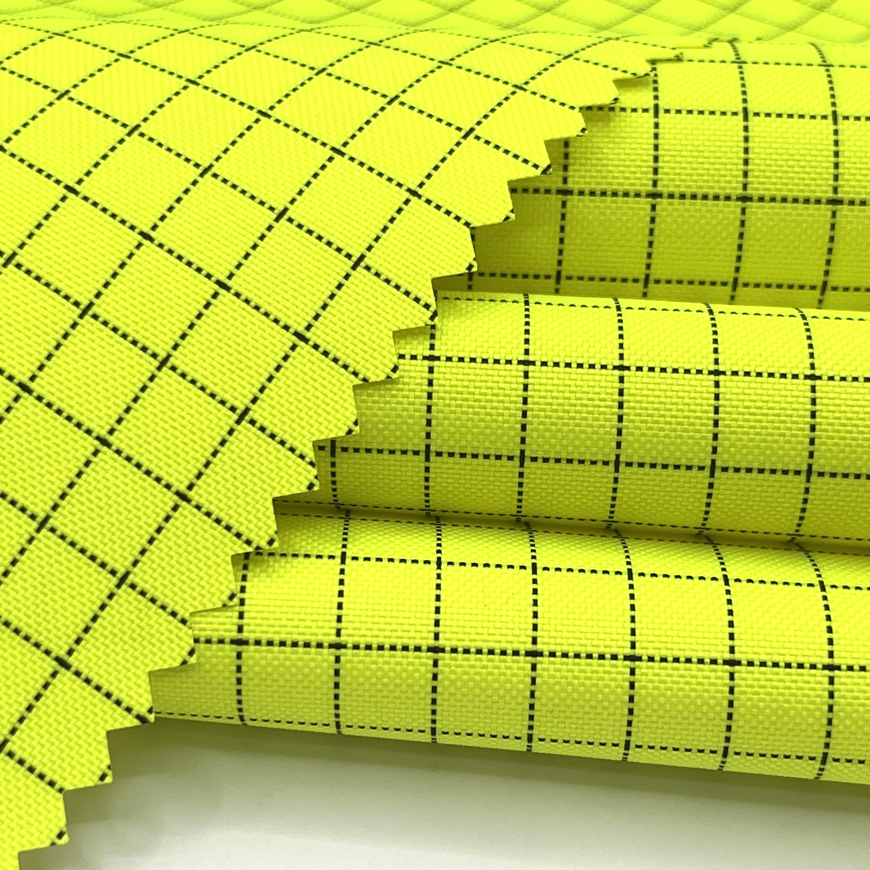 How to Choose the Best Poly Ripstop Fabric for Your Projects?