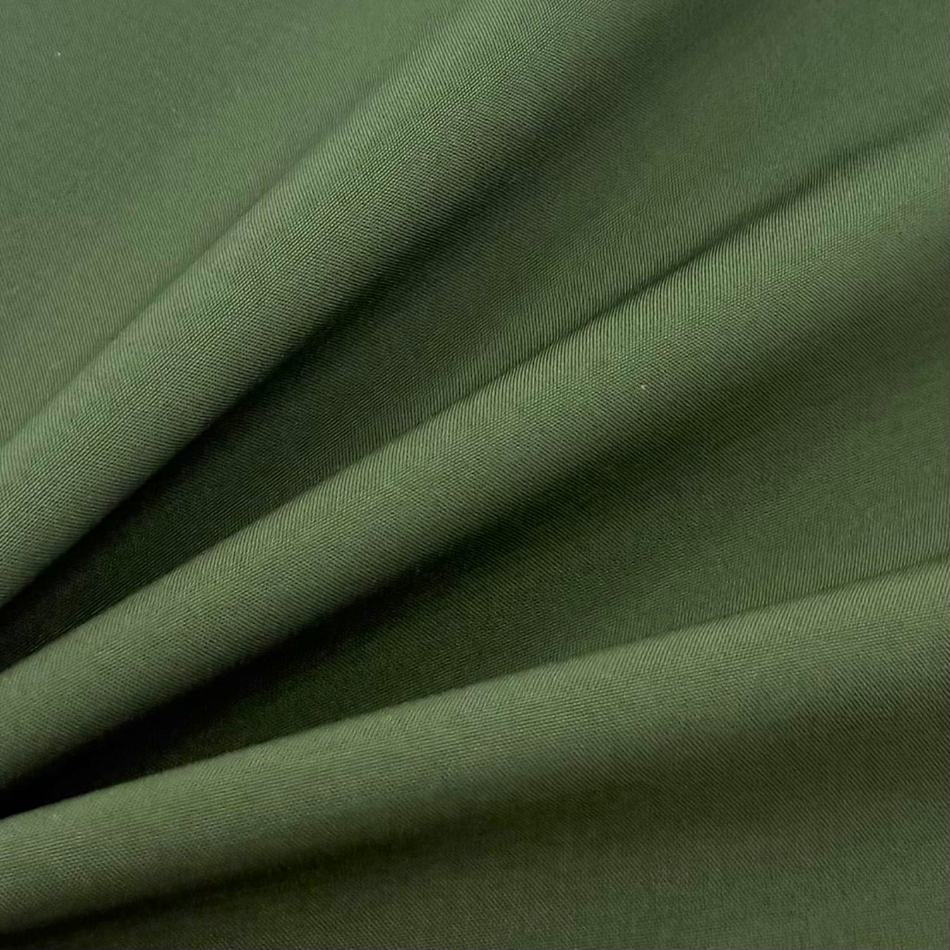What Common Issues to Avoid When Sourcing 95 Polyester 5 Elastane Fabric?