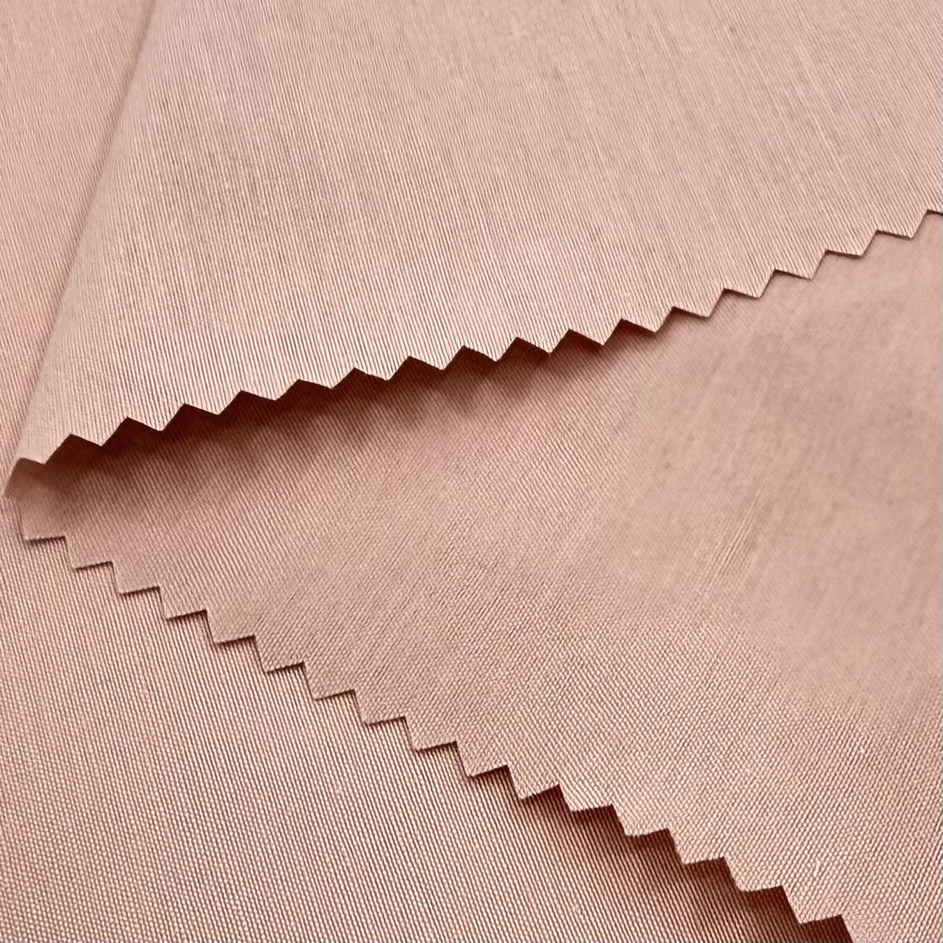 Common Usage Issues with Poly Cotton Fabric and How to Avoid Them