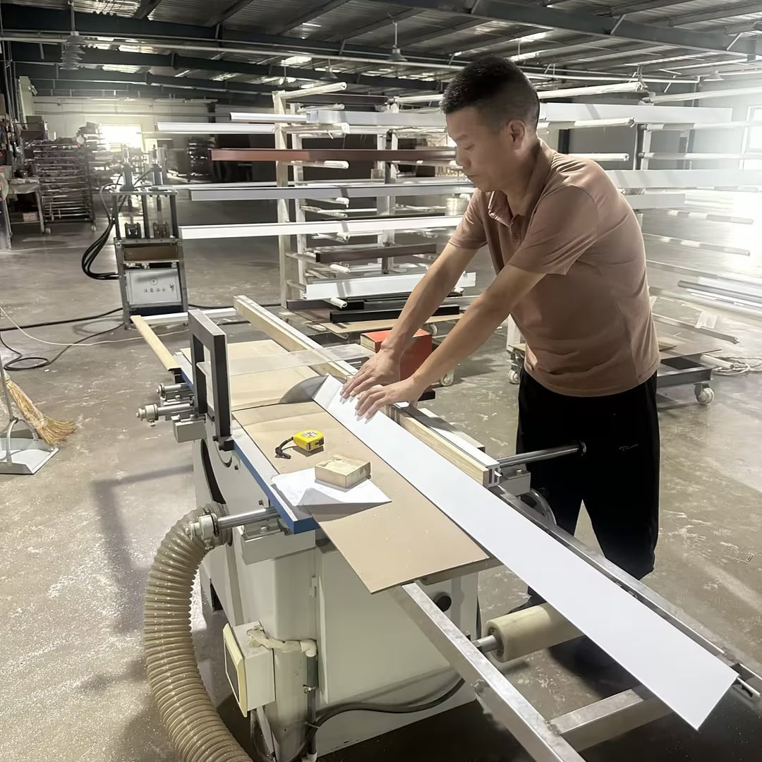 Stable Project Operation: Huasheng Industry Custom Roller Shade Orders Sustain Repeat Demand from Multiple Clients