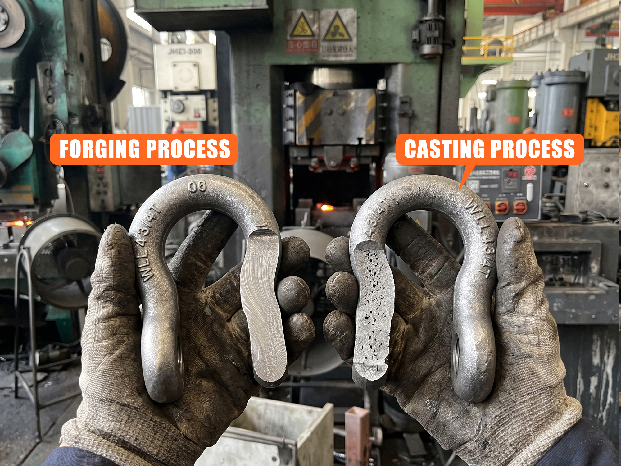 Forged vs Cast Steel Why Forged Carbon Steel Outperforms on Trailer Parts and Recovery Gear (1).jpg