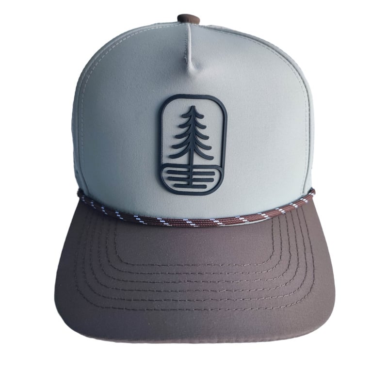 Factory wholesale custom 5 panels perforated laser cut hole performance hat rubber patch logo embroidery golf hat plastic snapback sport cap rear tag