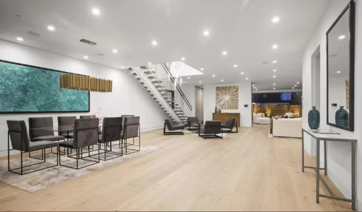 Modern Whole House Custom Furniture EUUS Design 45-Day Delivery One-Stop Solution for Home Living Room Furniture Made of Wood factory