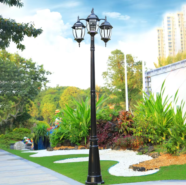 European Style Lawn Waterproof Garden Lamp High Pole Villa Outdoor Courtyard Garden Lighting details