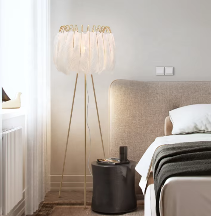 Designed Led Feather Chandelier Lamp white feather Pendant Lamp ETL89077 factory