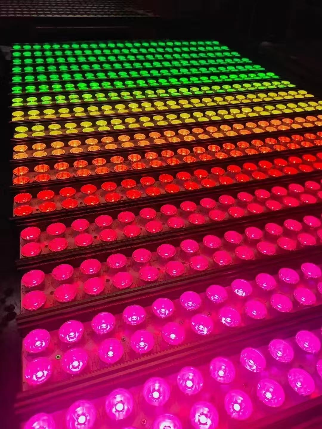Waterproof RGBW LED Wall Washer Lights – DMX512 Outdoor Bar Lighting for Facades, Hotels & Landscapes details