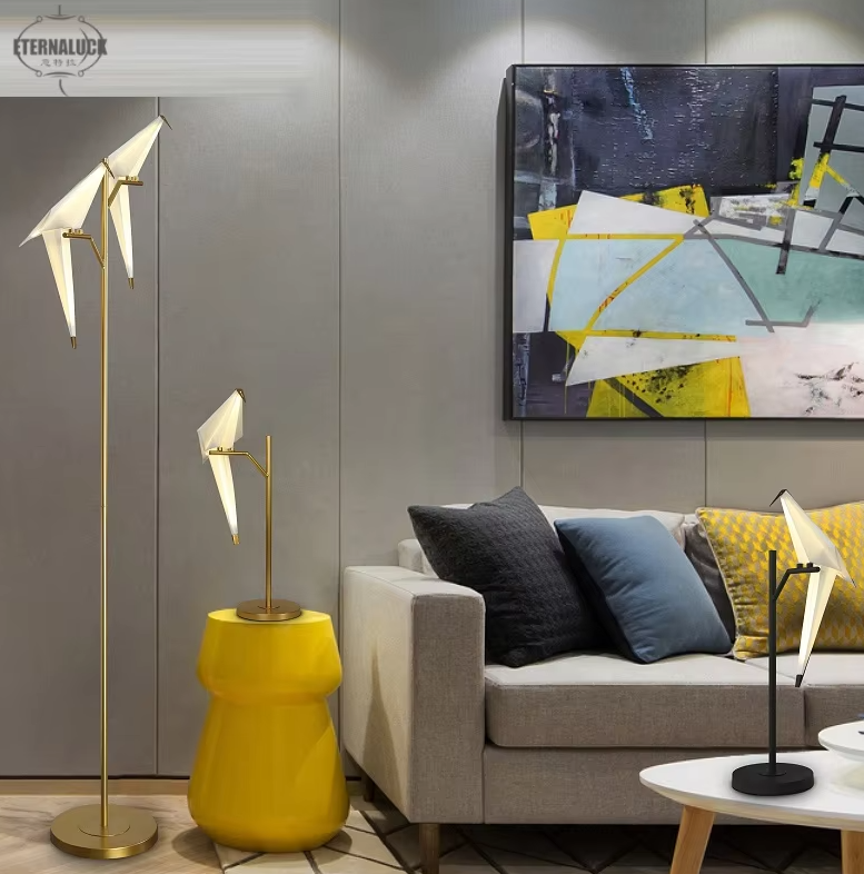 Nordic Fancy Acrylic Bird Led Table Lamp Modern Bedside Desk Lamp manufacture