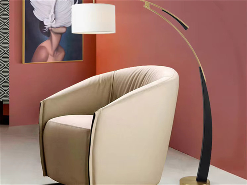 Wéi kritt ee den beschten Led Floor Lamps Lieweranturen an Saudi-Arabien?