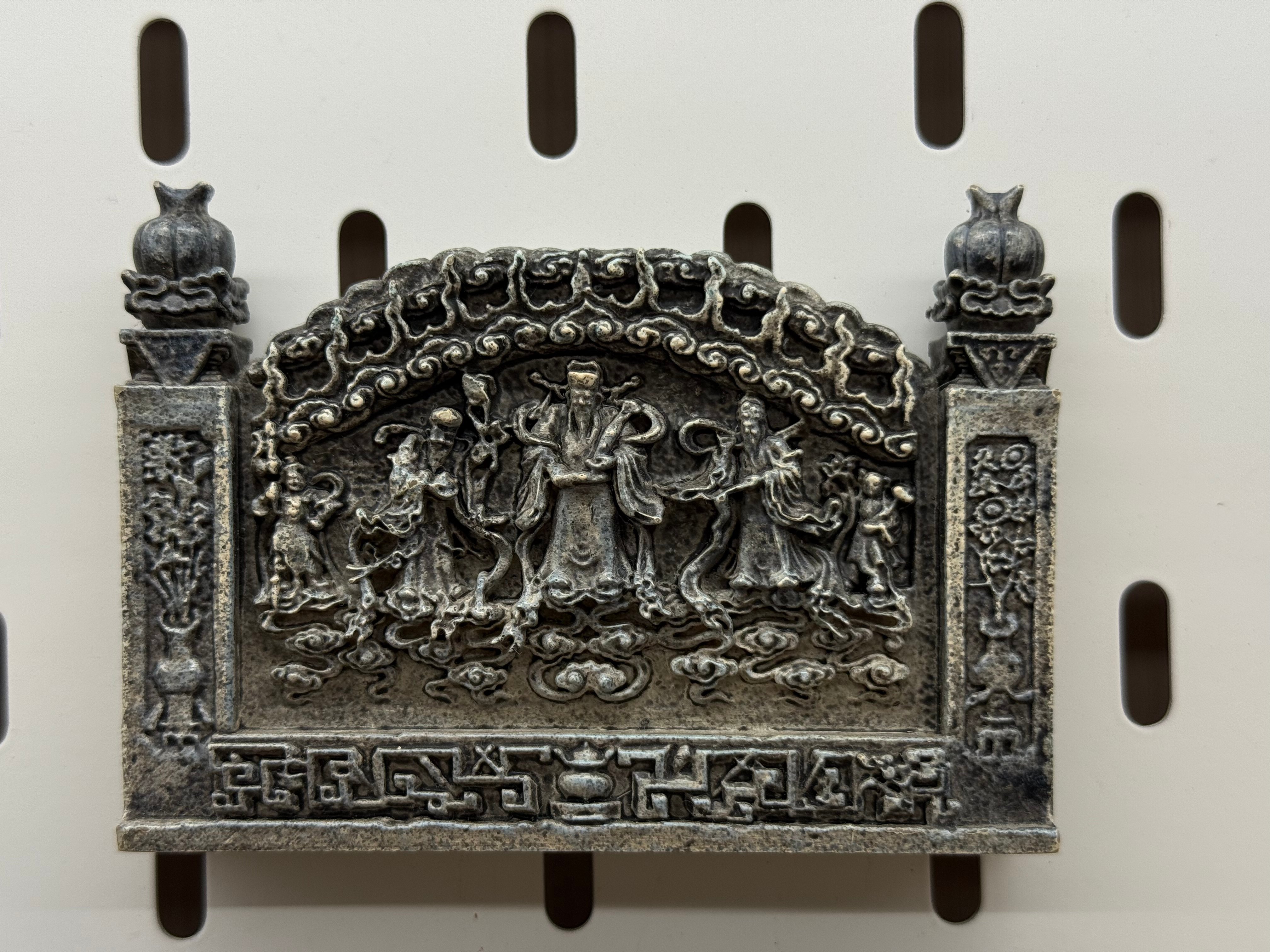 Nanshan Temple Stone Bridge Relief
Material: Resin
Size: 92 * 18 * 66mm