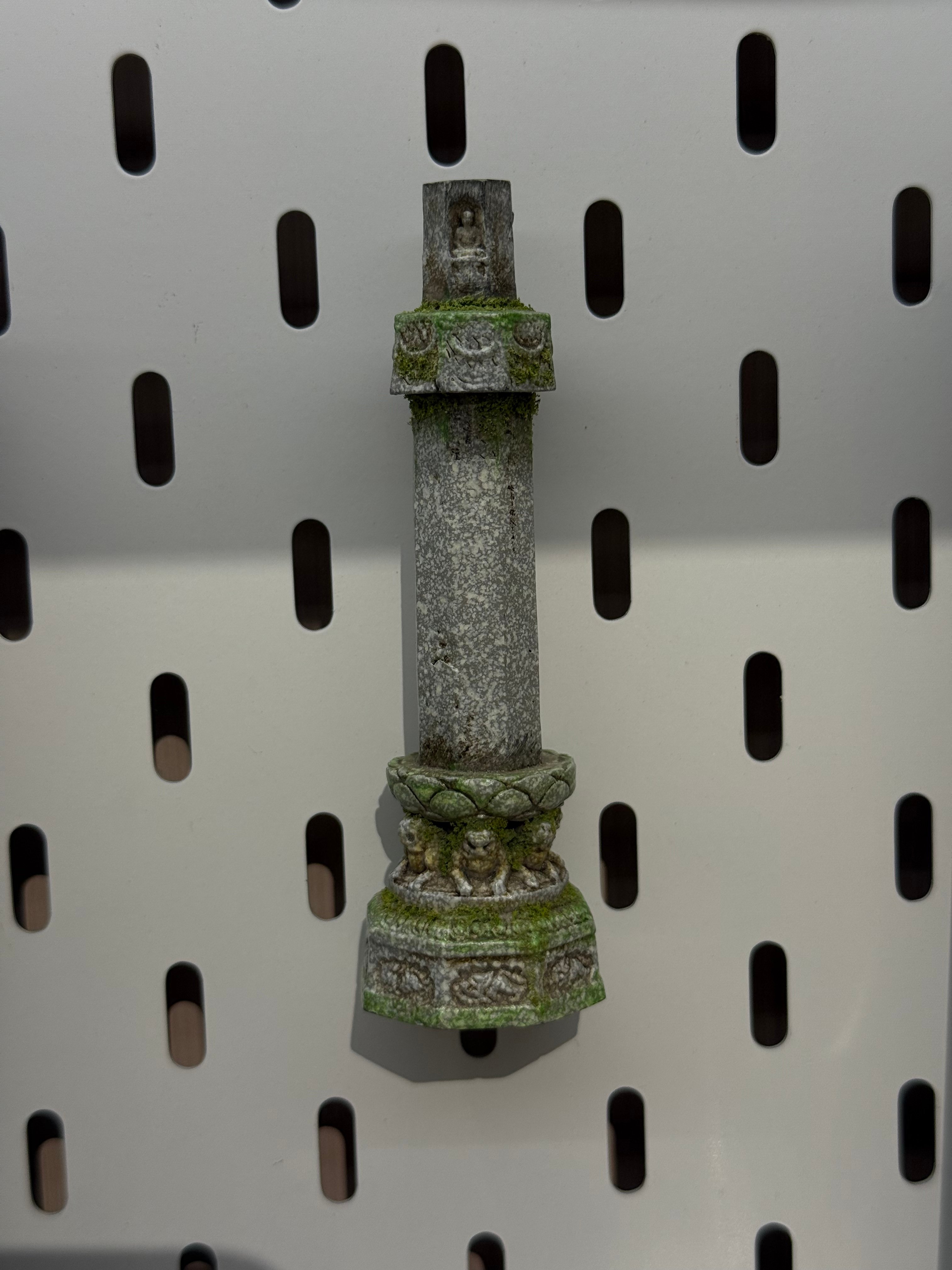 Pagoda ornaments of Foguang Temple
Material: Resin
Size: 31 * 31 * 104mm