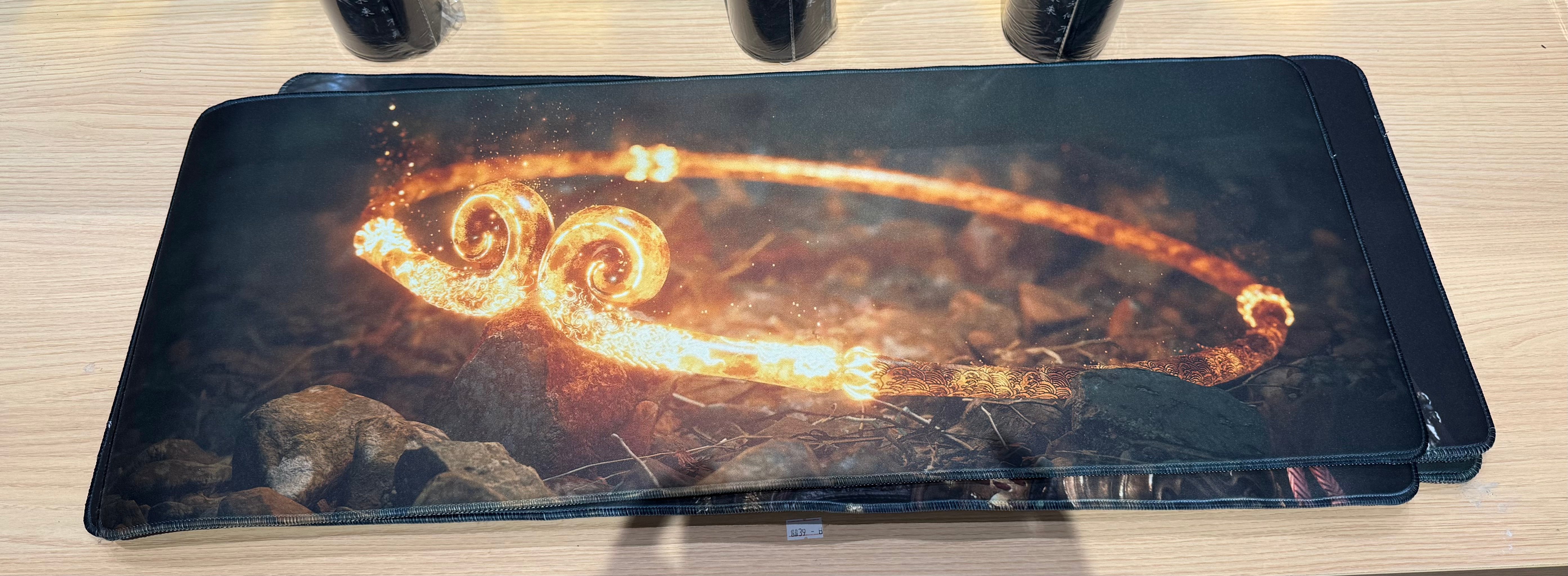 Wukong Black Myth Mouse Pad
Material: Cloth surface
Size: 80cm * 30cm